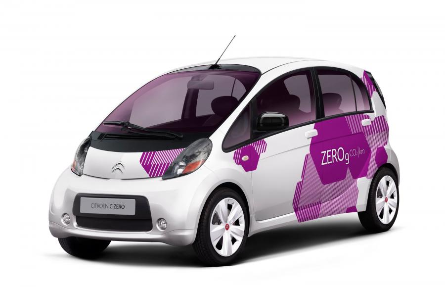  Citroen C-Zero 2010 года  (фото 16 из 18)